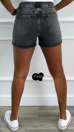 Forever 21 Premium - Image 2