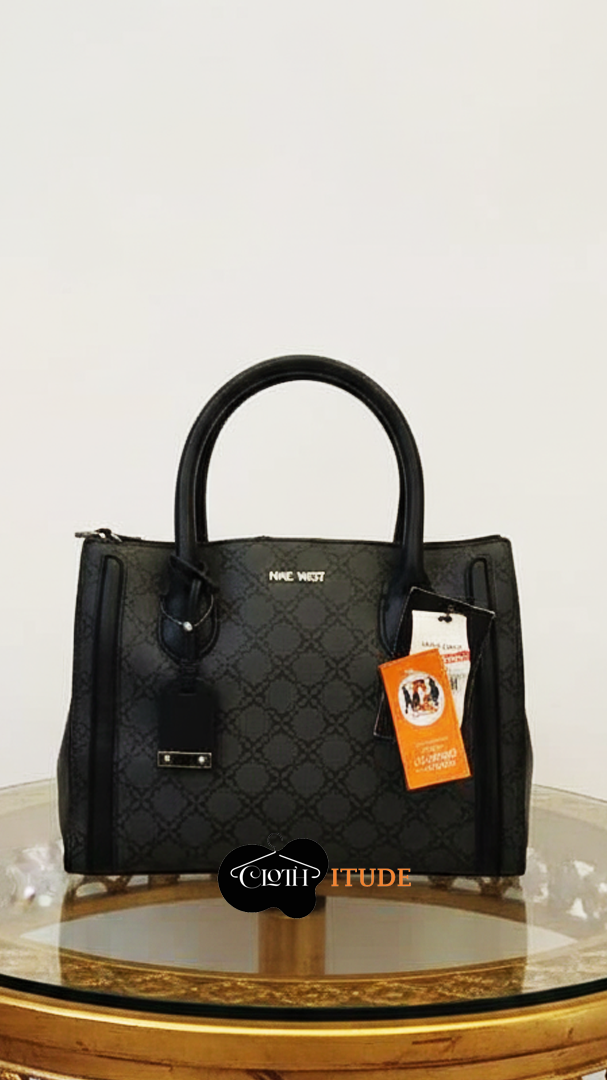 6-6 Nine West Doralia handbag - Image 1