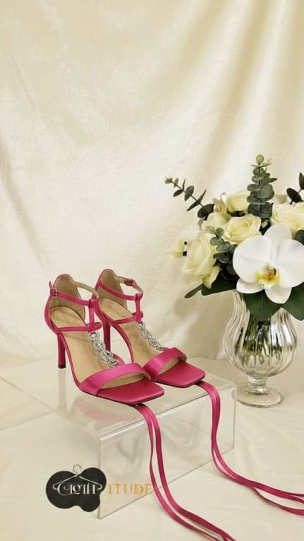 Fashion 2 figure heeled sandal